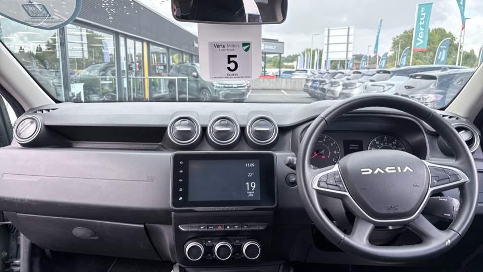 Dacia Duster 1.3 TCe 130 Journey 5dr Petrol Estate - Image 10