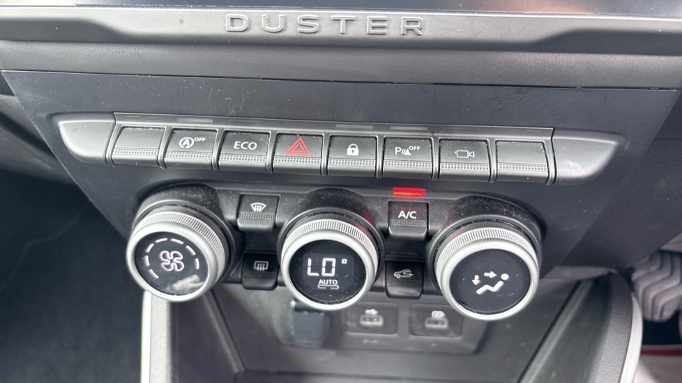 Dacia Duster 1.3 TCe 130 Journey 5dr Petrol Estate - Image 28