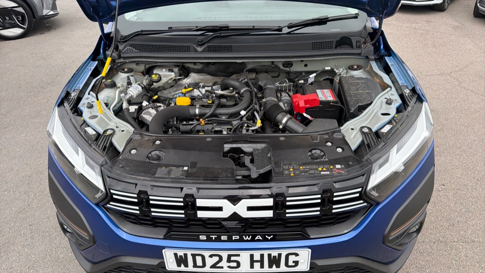 Dacia Sandero Stepway 1.0 TCe Extreme 5dr Petrol Hatchback - Image 8