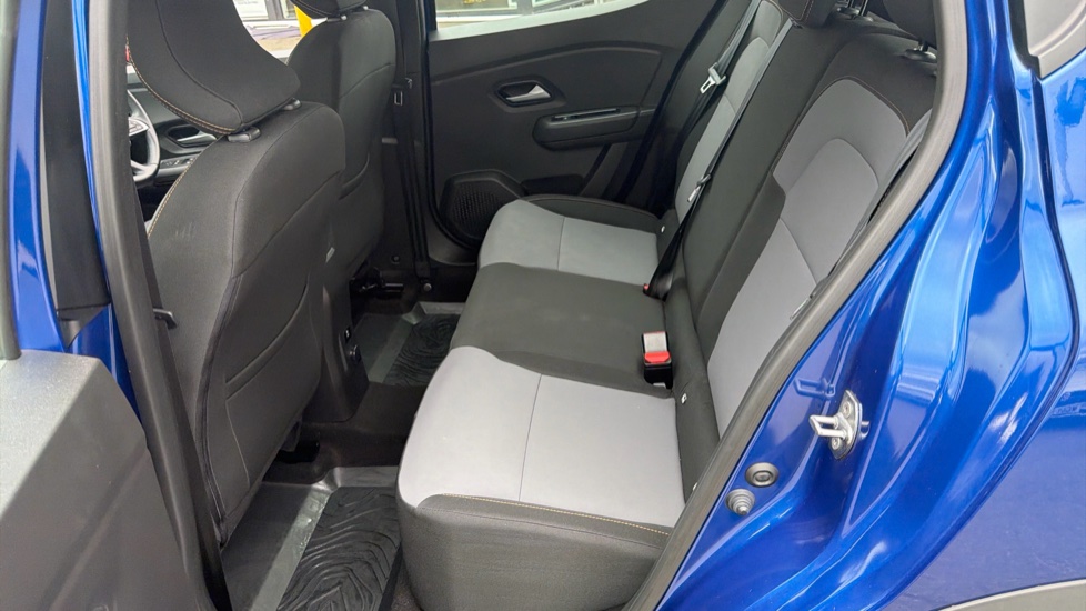 Dacia Sandero Stepway 1.0 TCe Extreme 5dr Petrol Hatchback - Image 16