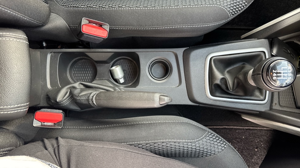 Dacia Duster 1.3 TCe 130 Journey 5dr Petrol Estate - Image 35