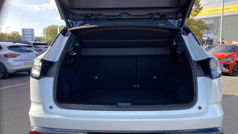 Renault Austral E-Tech Full Hybrid Techno Esprit Alpine 5dr Auto Hybrid Estate - Image 4
