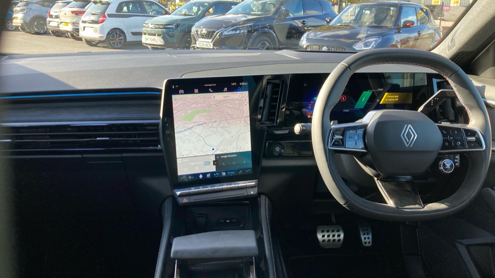 Renault Austral E-Tech Full Hybrid Techno Esprit Alpine 5dr Auto Hybrid Estate - Image 10