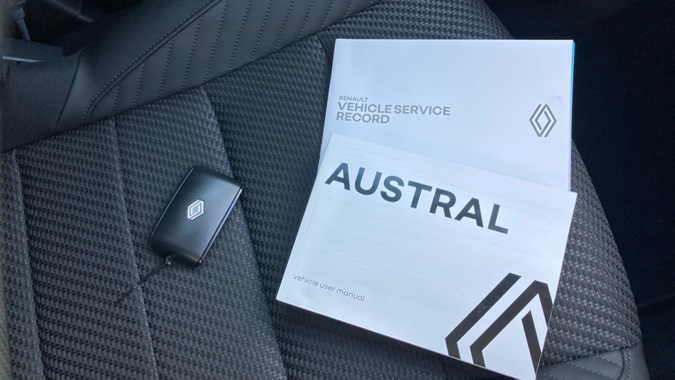 Renault Austral E-Tech Full Hybrid Techno Esprit Alpine 5dr Auto Hybrid Estate - Image 19