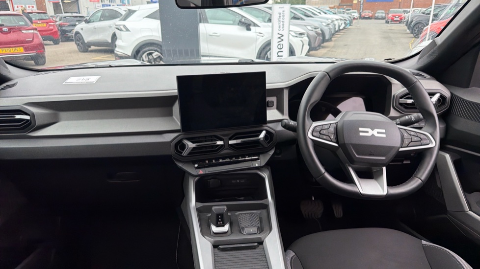 Dacia Bigster 1.8 Hybrid 155 Journey 5dr Auto Hybrid Estate - Image 10