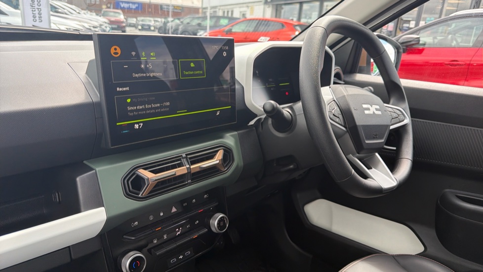 Dacia Spring 24kWh Extreme 100 75kW 5dr Auto Electric Hatchback - Image 9
