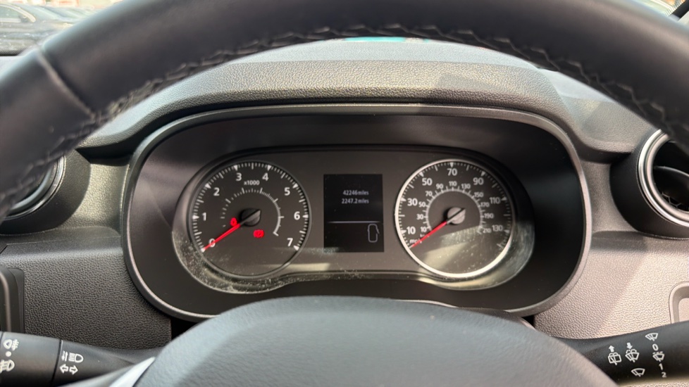 Dacia Duster 1.3 TCe 130 Comfort 5dr Petrol Estate - Image 18