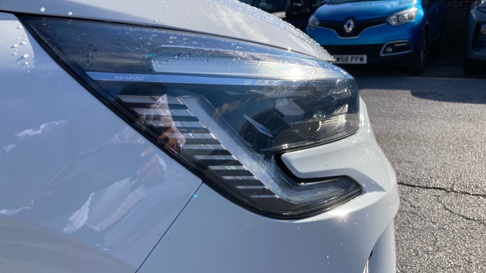 Renault Clio 1.6 E-TECH full hybrid 145 Techno 5dr Auto Hybrid Hatchback - Image 27