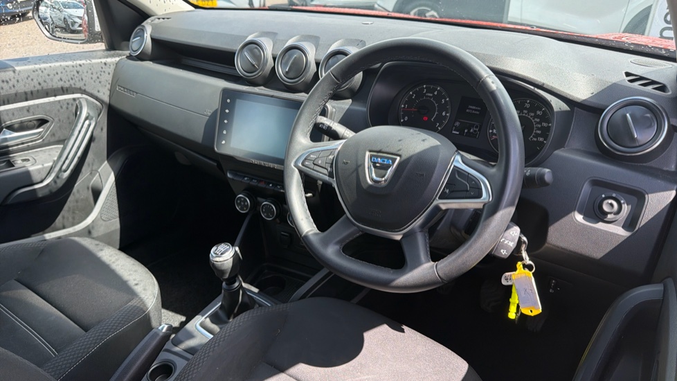 Dacia Duster 1.3 TCe 130 Comfort 5dr Petrol Estate - Image 11