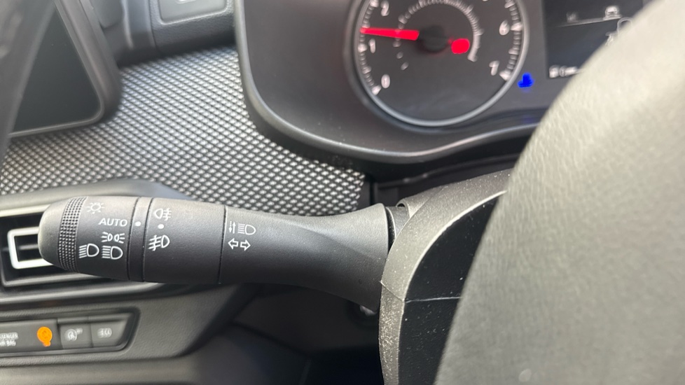Dacia Sandero 1.0 Tce Expression 5dr Petrol Hatchback - Image 34
