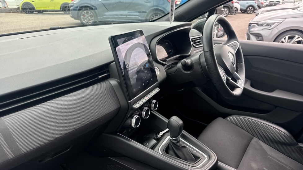 Renault Clio 1.6 E-TECH full hybrid 145 Esprit Alpine 5dr Auto Hybrid Hatchback - Image 9