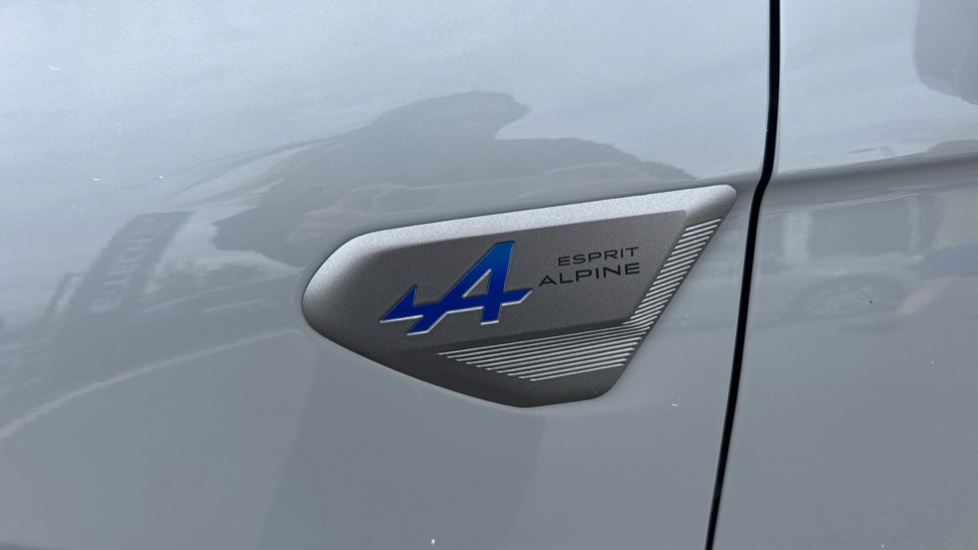 Renault Clio 1.6 E-TECH full hybrid 145 Esprit Alpine 5dr Auto Hybrid Hatchback - Image 22