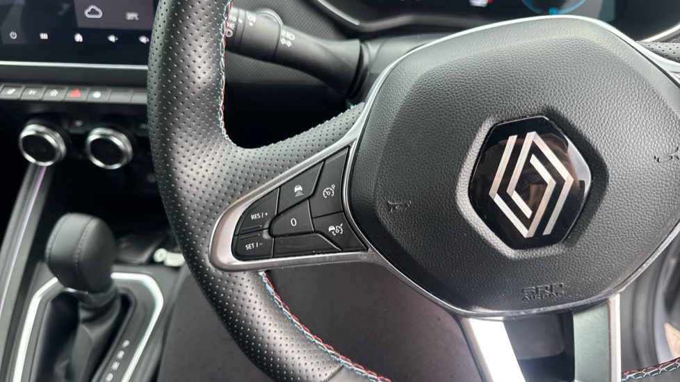 Renault Clio 1.6 E-TECH full hybrid 145 Esprit Alpine 5dr Auto Hybrid Hatchback - Image 38