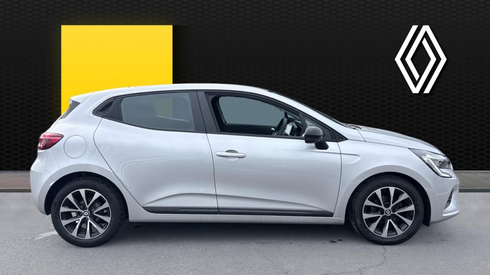 Renault Clio 1.0 TCe 90 Evolution 5dr Petrol Hatchback - Image 5
