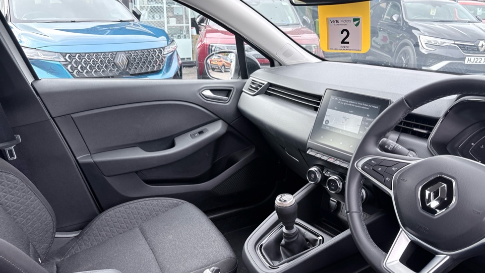 Renault Clio 1.0 TCe 90 Evolution 5dr Petrol Hatchback - Image 14