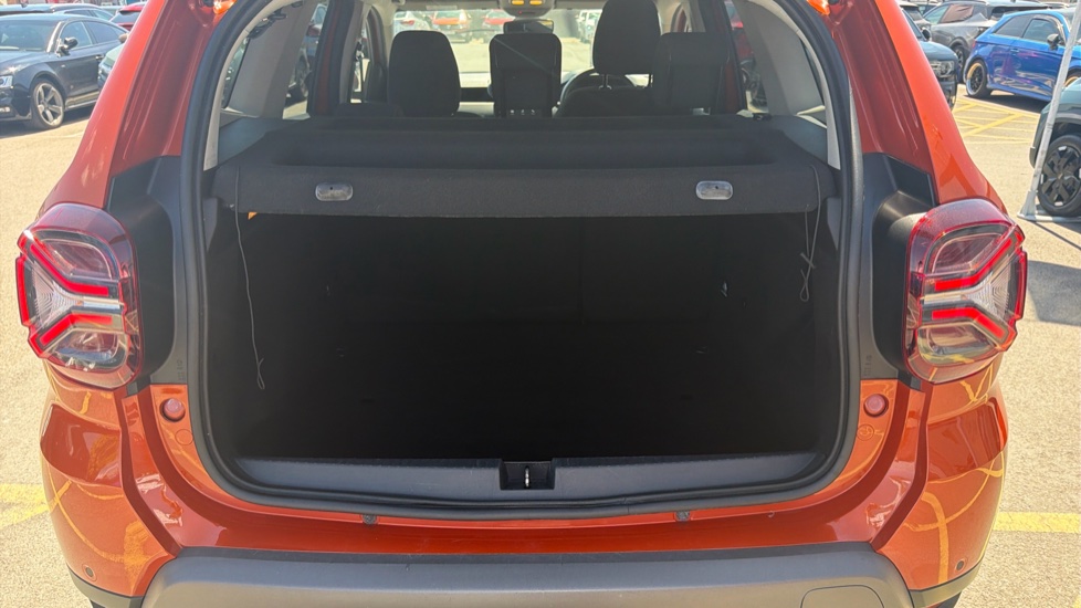 Dacia Duster 1.3 TCe 150 Journey 5dr EDC Petrol Estate - Image 4
