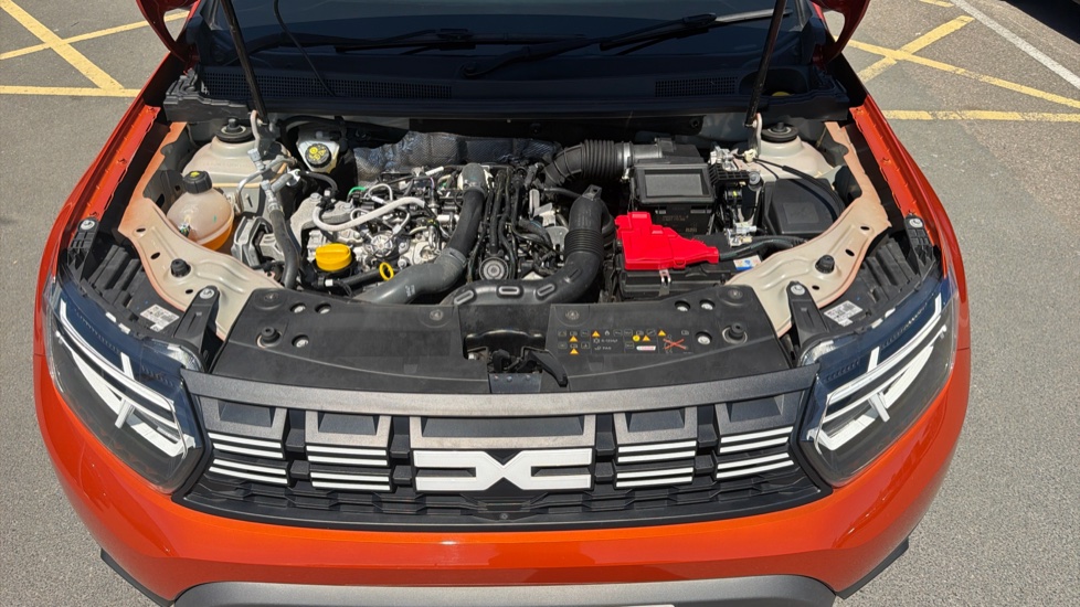 Dacia Duster 1.3 TCe 150 Journey 5dr EDC Petrol Estate - Image 8