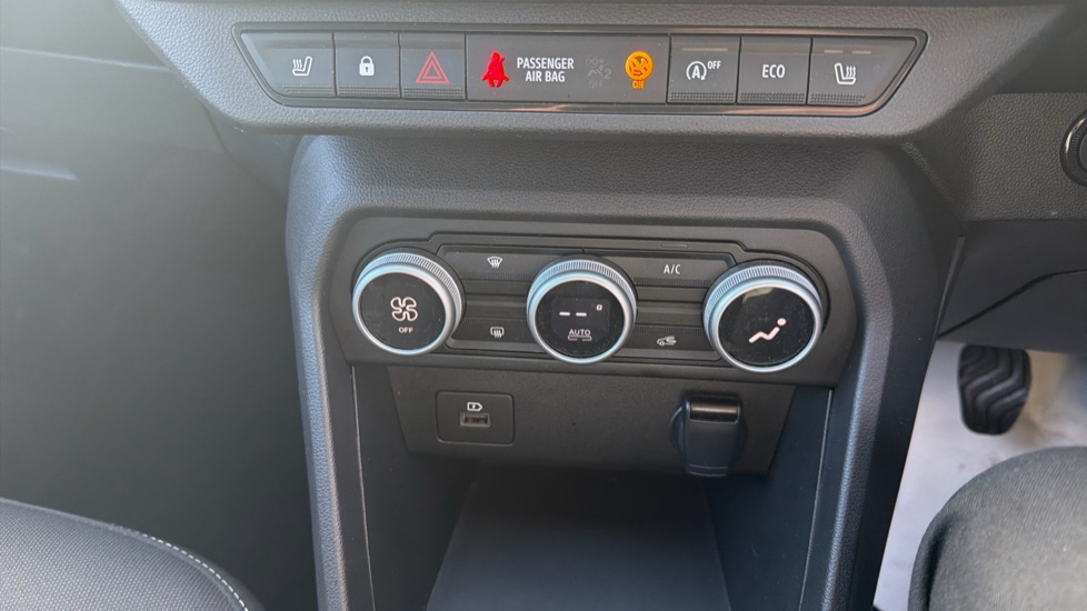 Dacia Sandero Stepway 1.0 TCe Journey 5dr Petrol Hatchback - Image 24
