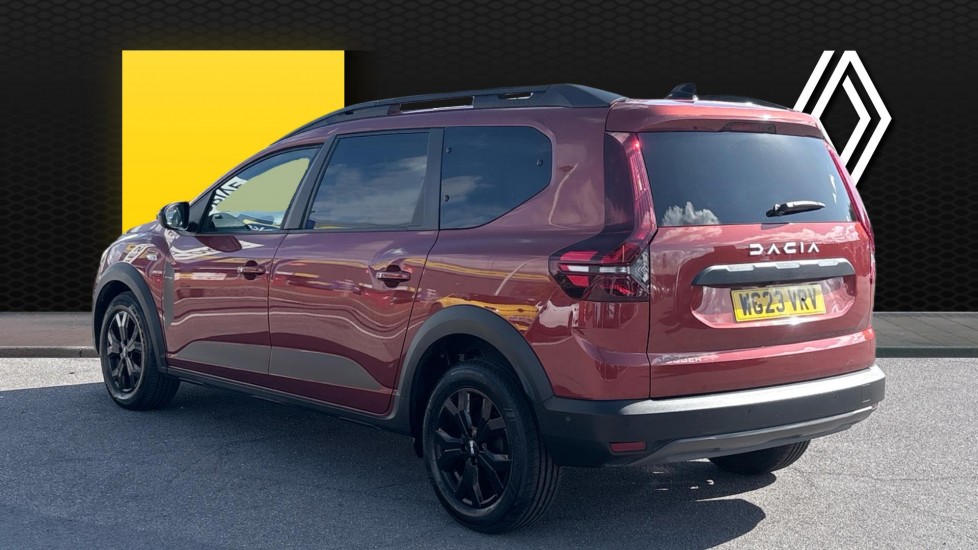 Dacia Jogger 1.0 TCe Extreme SE 5dr Petrol Estate - Image 2