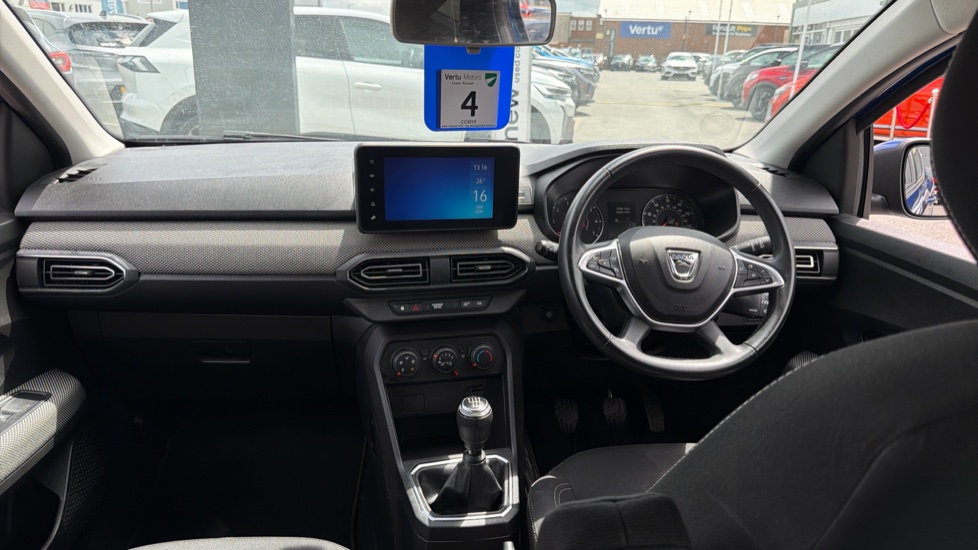 Dacia Sandero 1.0 TCe Comfort 5dr Bi Fuel Hatchback - Image 10