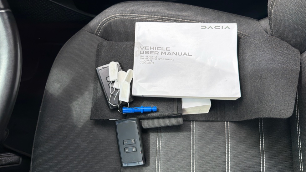 Dacia Sandero 1.0 TCe Comfort 5dr Bi Fuel Hatchback - Image 19