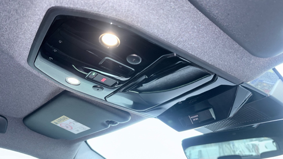 Renault Austral E-Tech Full Hybrid Techno 5dr Auto Hybrid Estate - Image 27