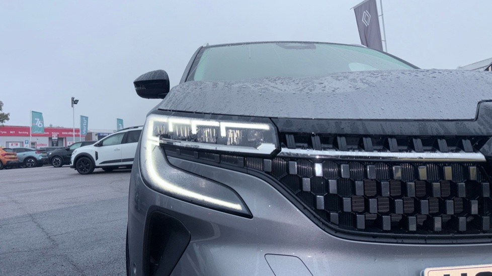 Renault Austral E-Tech Full Hybrid Techno 5dr Auto Hybrid Estate - Image 35