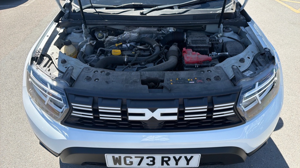 Dacia Duster 1.0 TCe 90 Expression 5dr Petrol Estate - Image 8