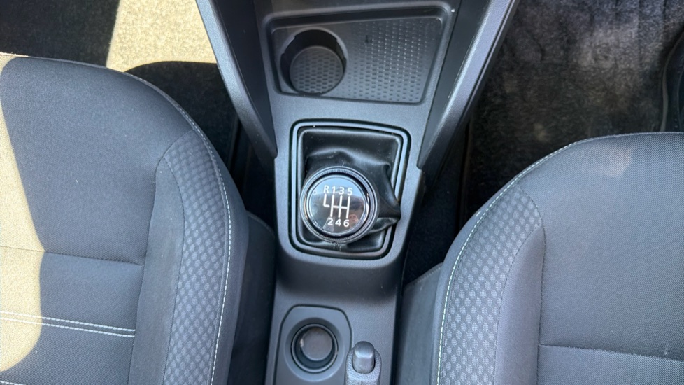 Dacia Duster 1.0 TCe 90 Expression 5dr Petrol Estate - Image 27