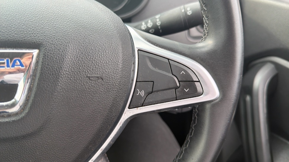 Dacia Duster 1.0 TCe 90 Comfort 5dr Petrol Estate - Image 22