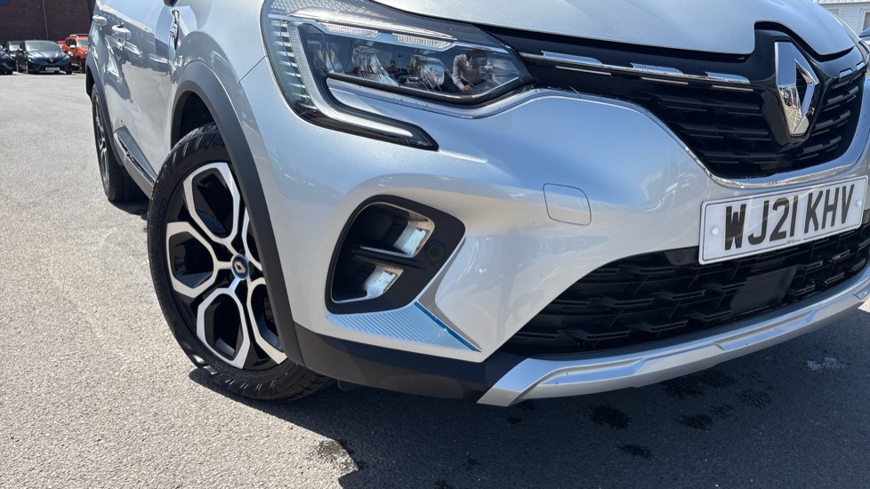 Renault Captur 1.6 E-TECH PHEV 160 Launch Edition 5dr Auto Hatchback - Image 30