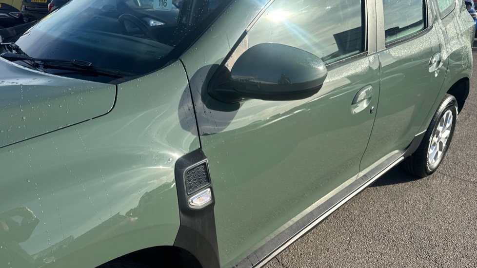 Dacia Duster 1.0 TCe 90 Expression 5dr Petrol Estate - Image 26