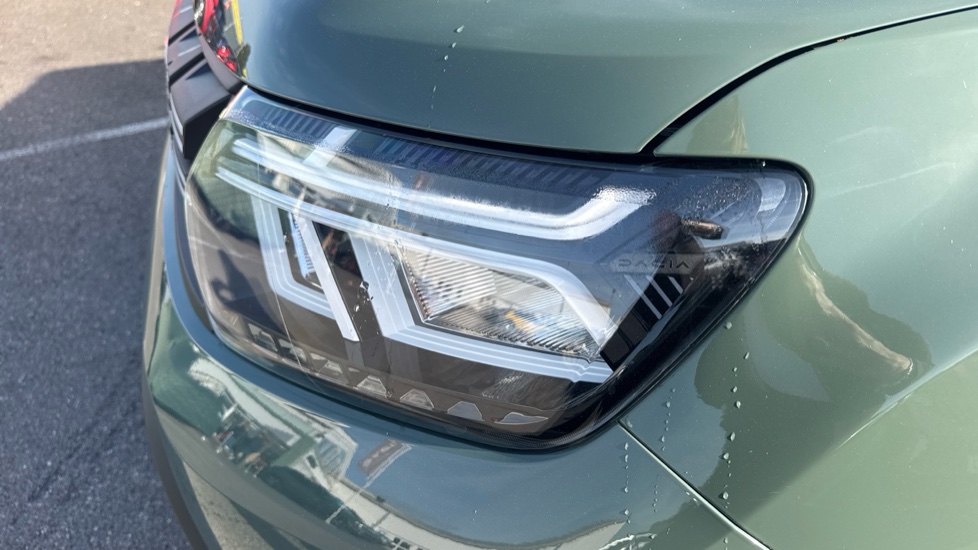 Dacia Duster 1.0 TCe 90 Expression 5dr Petrol Estate - Image 27