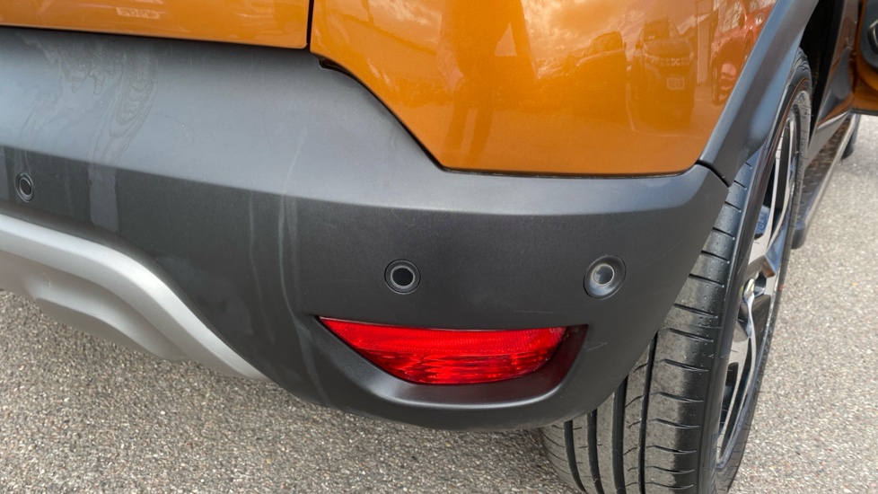 Renault Captur 0.9 TCE 90 GT Line 5dr Petrol Hatchback - Image 41