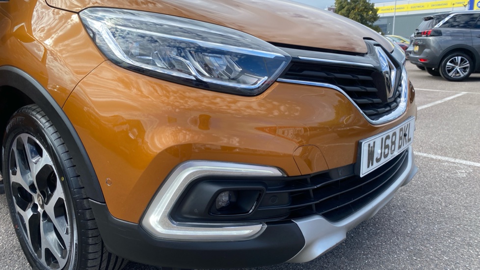 Renault Captur 0.9 TCE 90 GT Line 5dr Petrol Hatchback - Image 42