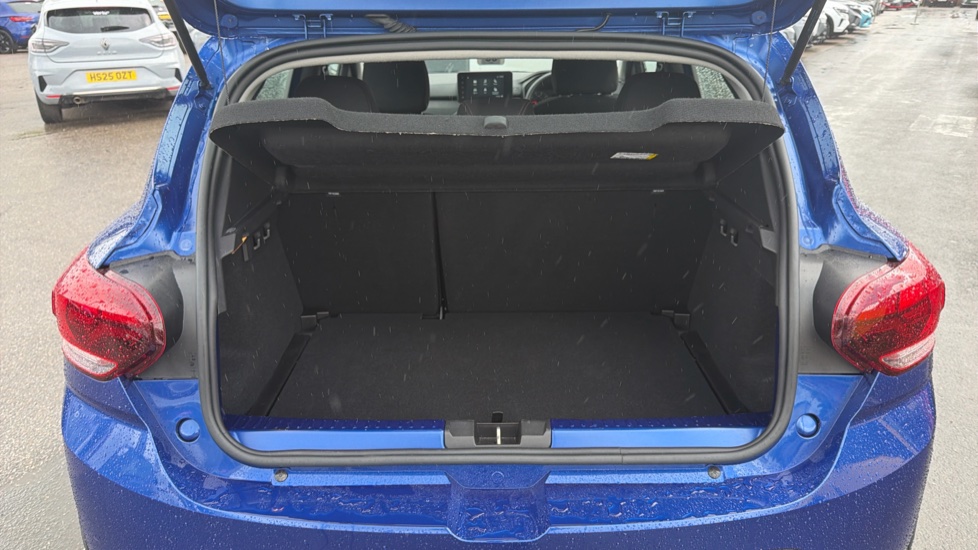 Dacia Sandero Stepway 1.0 TCe Extreme 5dr Petrol Hatchback - Image 4