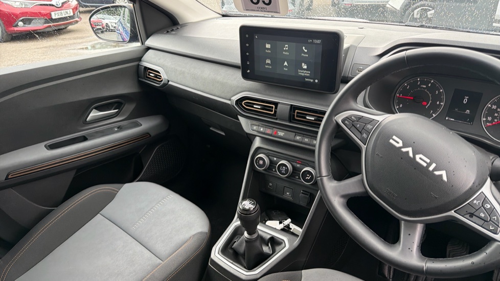 Dacia Sandero Stepway 1.0 TCe Extreme 5dr Petrol Hatchback - Image 14