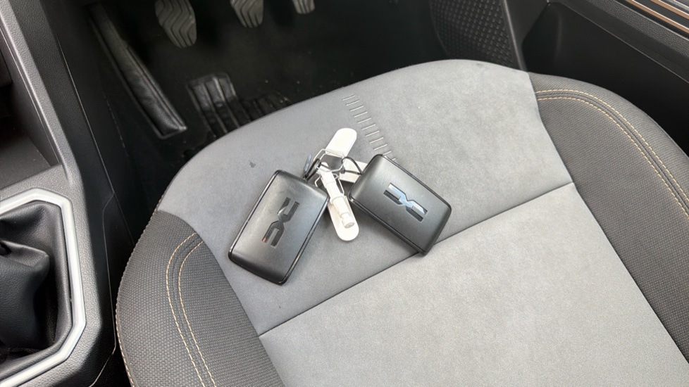 Dacia Sandero Stepway 1.0 TCe Extreme 5dr Petrol Hatchback - Image 20
