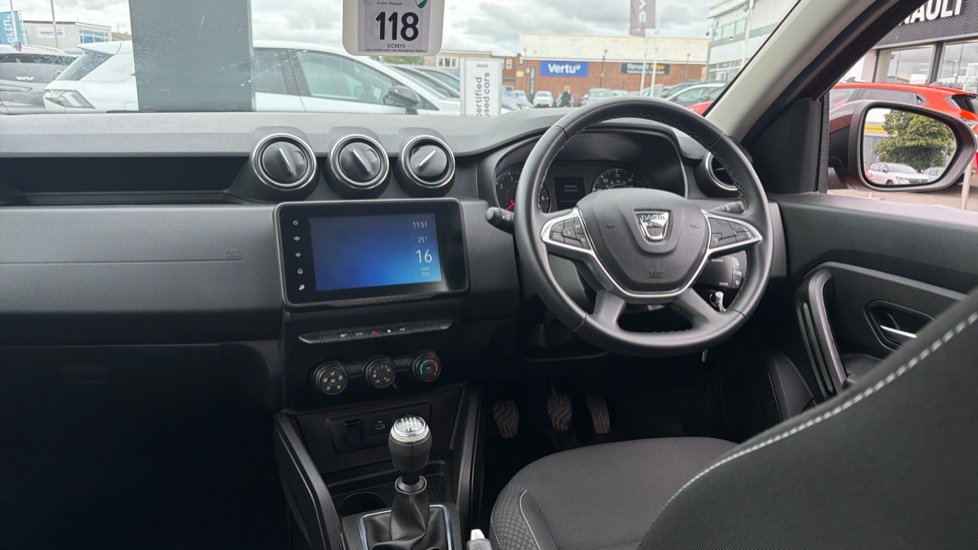 Dacia Duster 1.0 TCe 90 Comfort 5dr Petrol Estate - Image 10