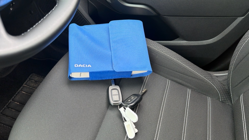 Dacia Duster 1.0 TCe 90 Comfort 5dr Petrol Estate - Image 19
