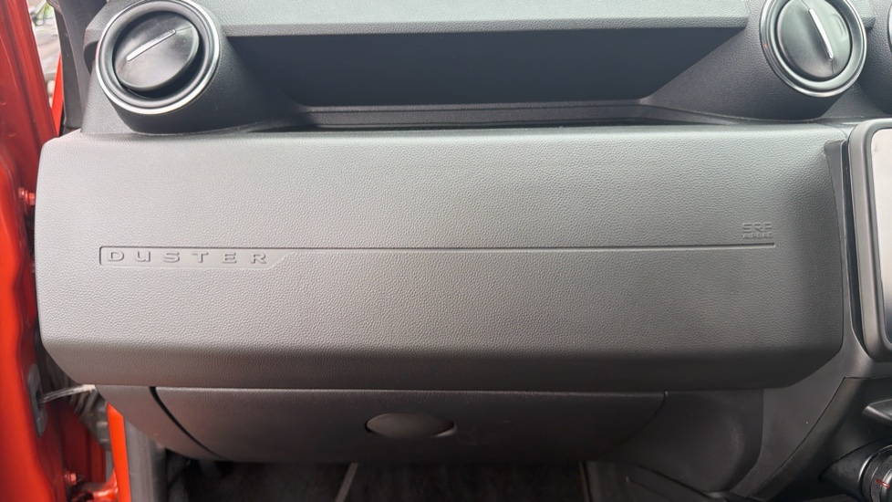 Dacia Duster 1.0 TCe 90 Comfort 5dr Petrol Estate - Image 21