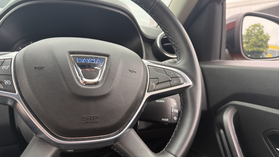 Dacia Duster 1.0 TCe 90 Comfort 5dr Petrol Estate - Image 26