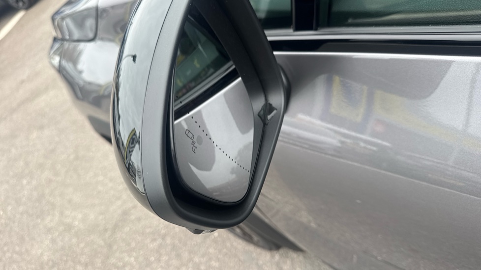Renault Symbioz 1.3 TCe 140 Techno Esprit Alpine 5dr Petrol Estate - Image 23