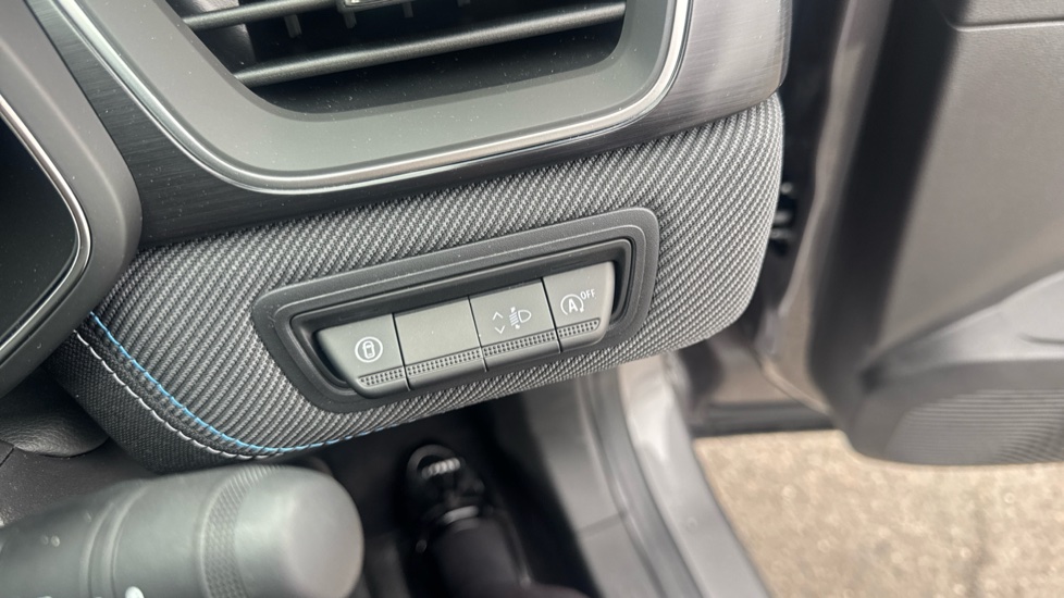 Renault Symbioz 1.3 TCe 140 Techno Esprit Alpine 5dr Petrol Estate - Image 30