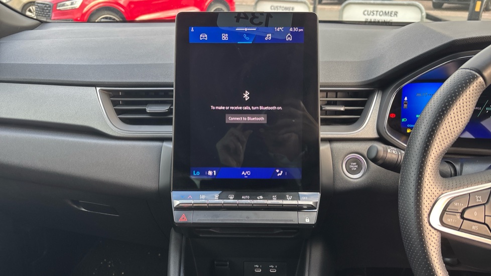 Renault Symbioz 1.6 E-Tech FHEV 145 Techno 5dr Auto Hybrid Estate - Image 41