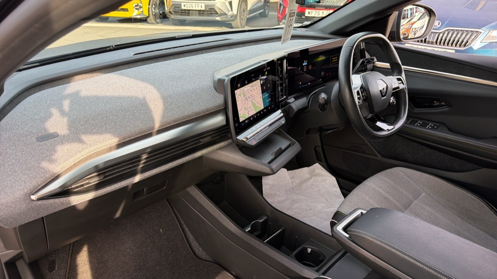 Renault Megane E-Tech EV60 160kW Launch Edition 60kWh OC 5dr Auto Electric Hatchback - Image 9