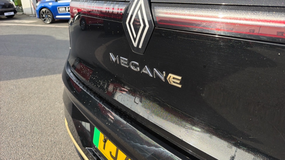 Renault Megane E-Tech EV60 160kW Launch Edition 60kWh OC 5dr Auto Electric Hatchback - Image 21