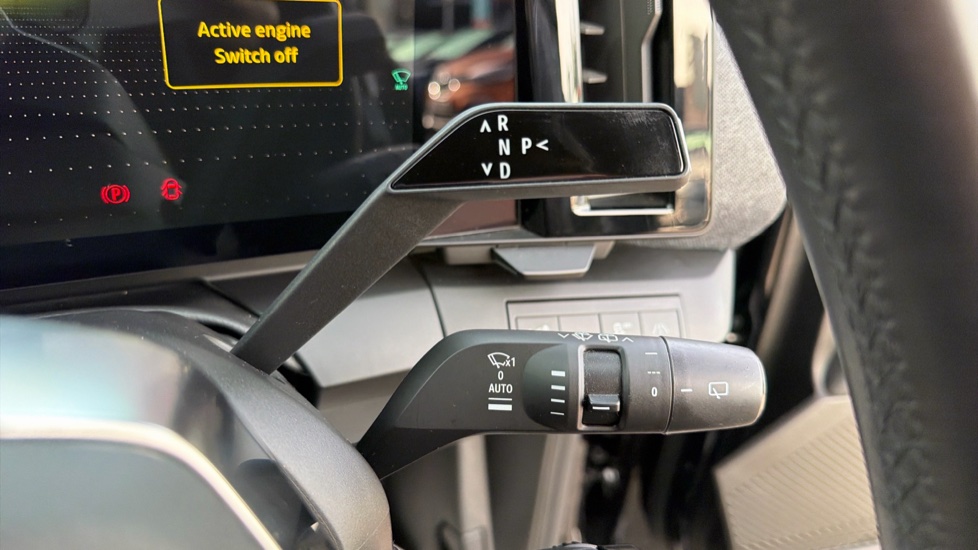 Renault Megane E-Tech EV60 160kW Launch Edition 60kWh OC 5dr Auto Electric Hatchback - Image 25