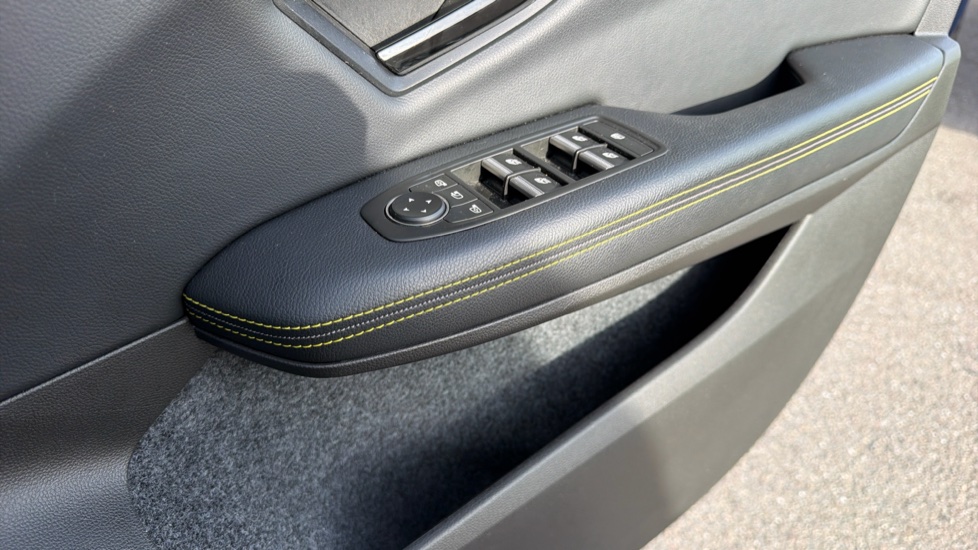 Renault Megane E-Tech EV60 160kW Launch Edition 60kWh OC 5dr Auto Electric Hatchback - Image 35