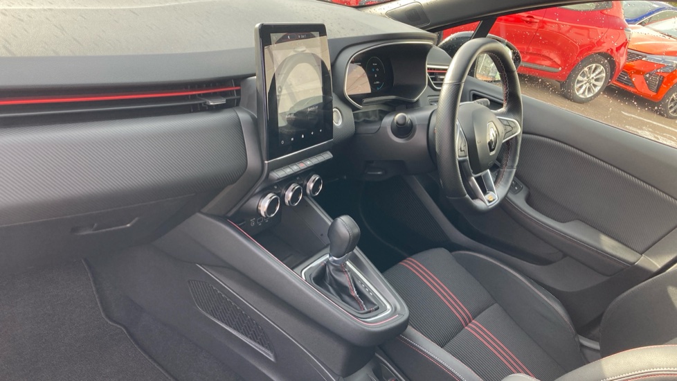 Renault Clio 1.6 E-TECH Hybrid 140 RS Line 5dr Auto Hybrid Hatchback - Image 9